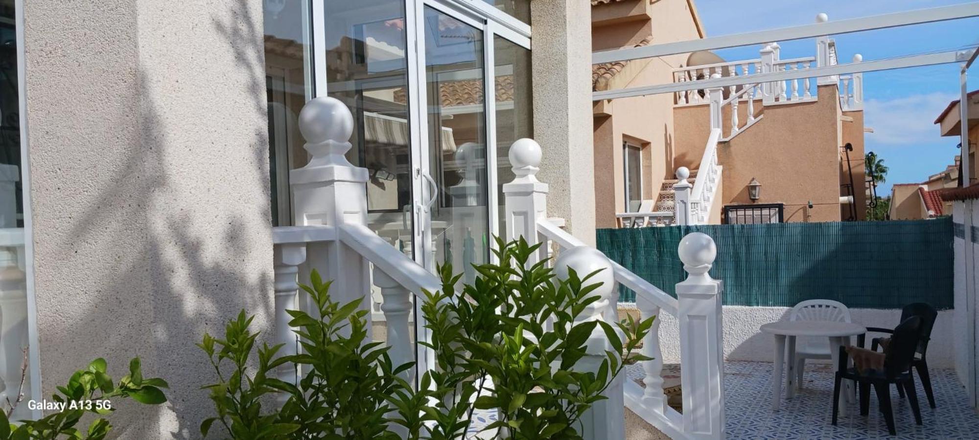 Lovely Detached 3 Bedroom Villa, Communal Pool In Quesada Villa *